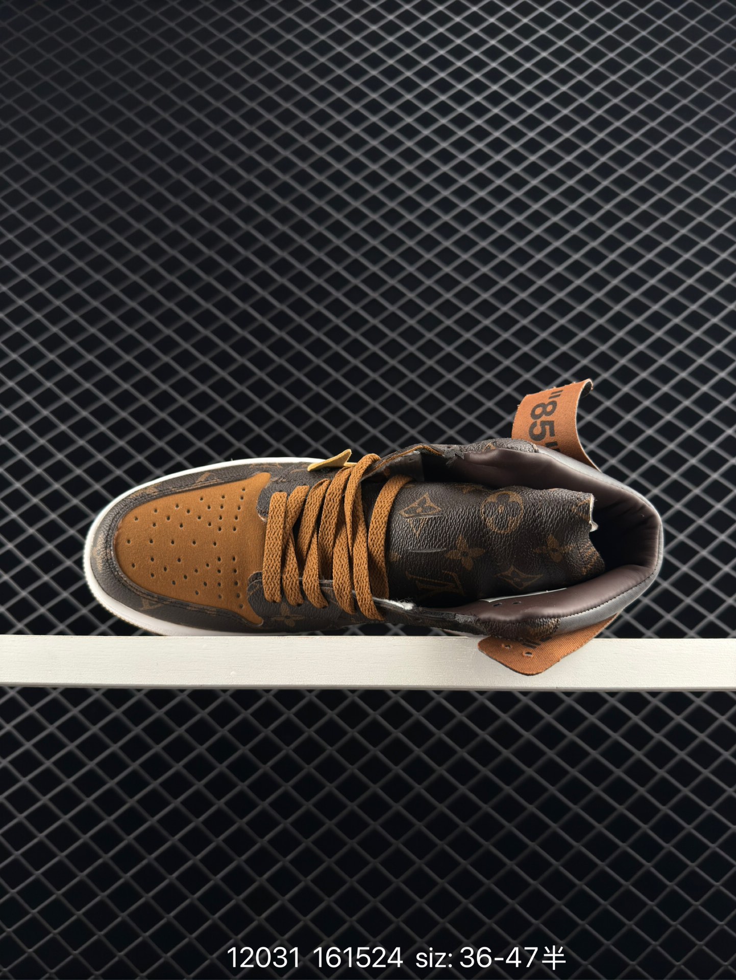 OFF-WHITE x Air Jordan 1 Retro High OG “UNC”